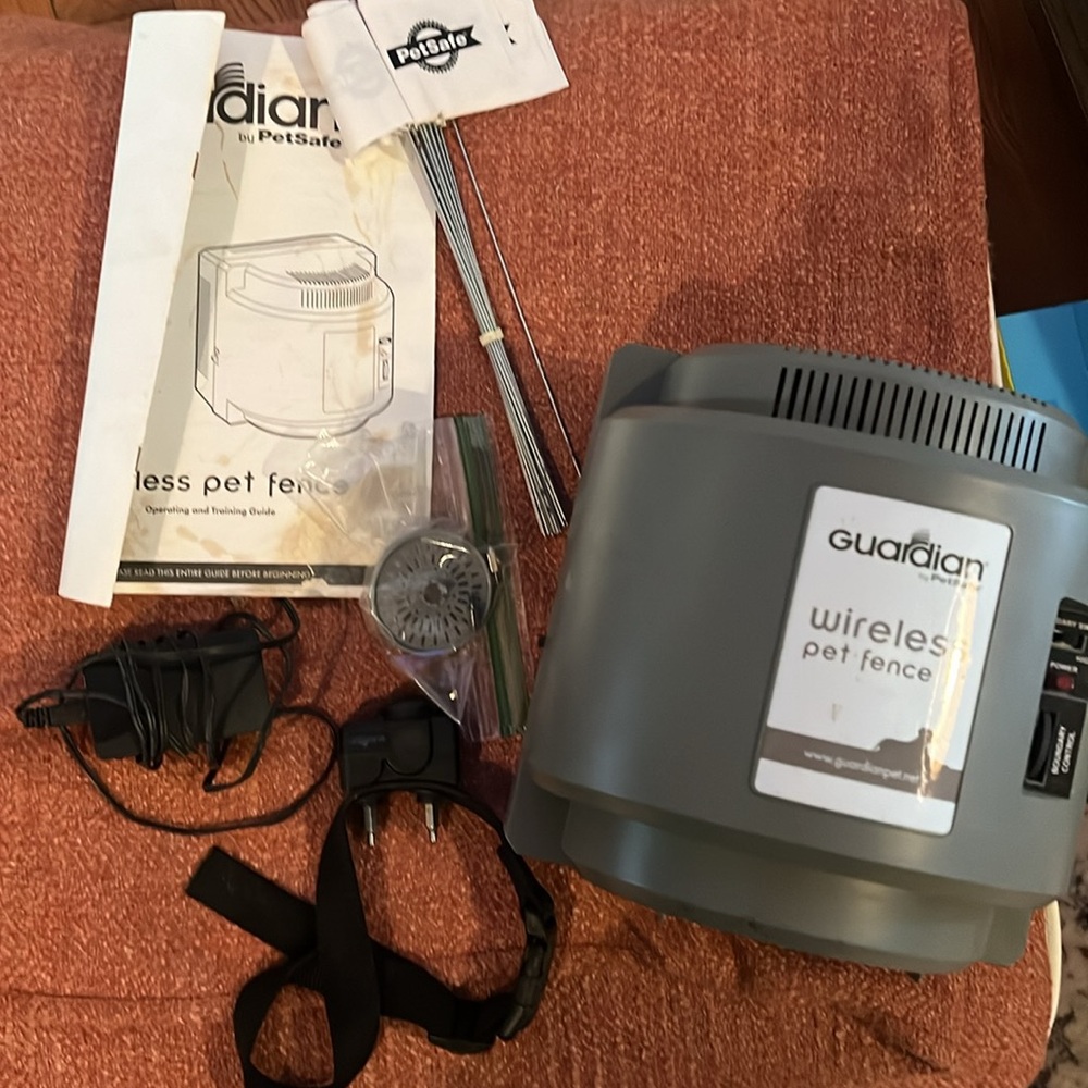 Guardian Pet Safe Wireless Fencing and Collar